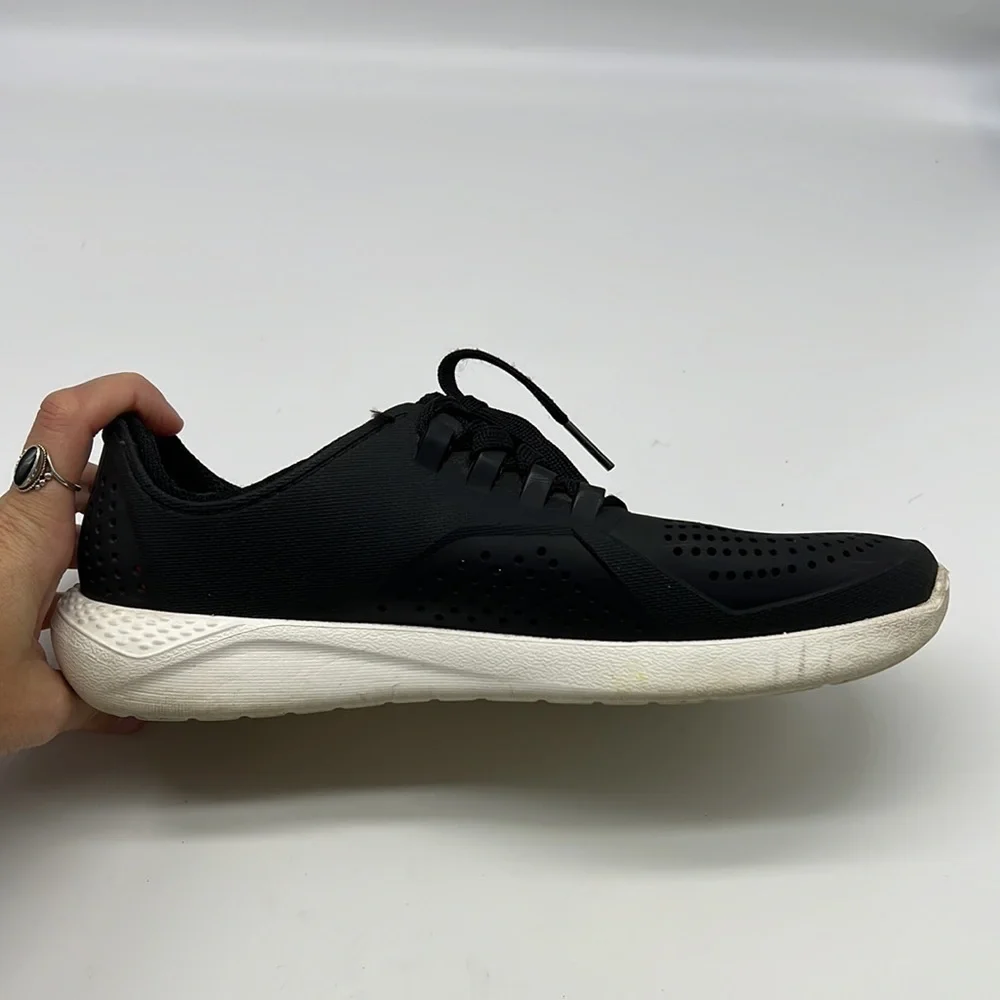 Crocs - Lite Ride Pacer Low Top Lightweight White & Black Lace Up Sneaker SZ 8